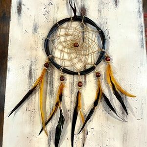 Beautiful Handmade Dreamcatcher 🪶
